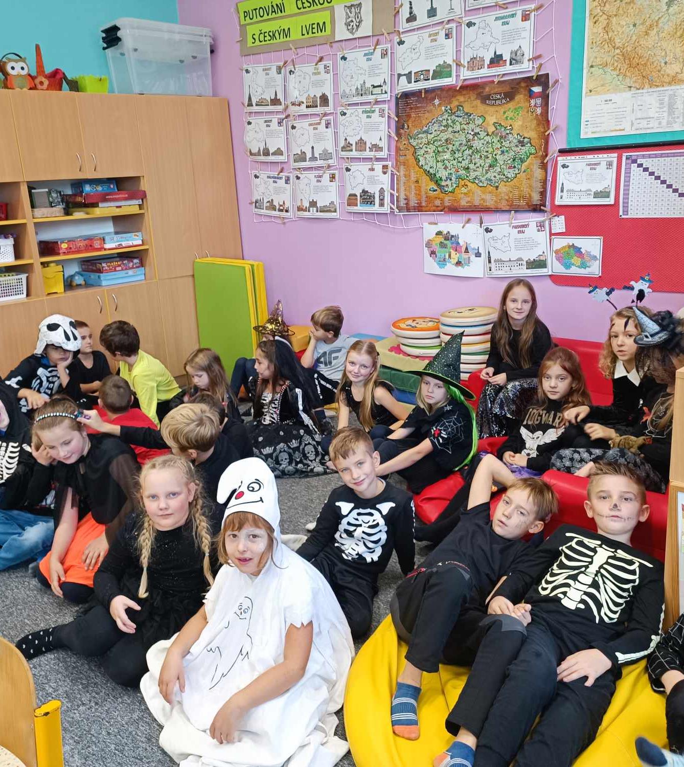 ZÁŘÍ A ŘÍJEN VE 2. ODDĚLENÍ - 3