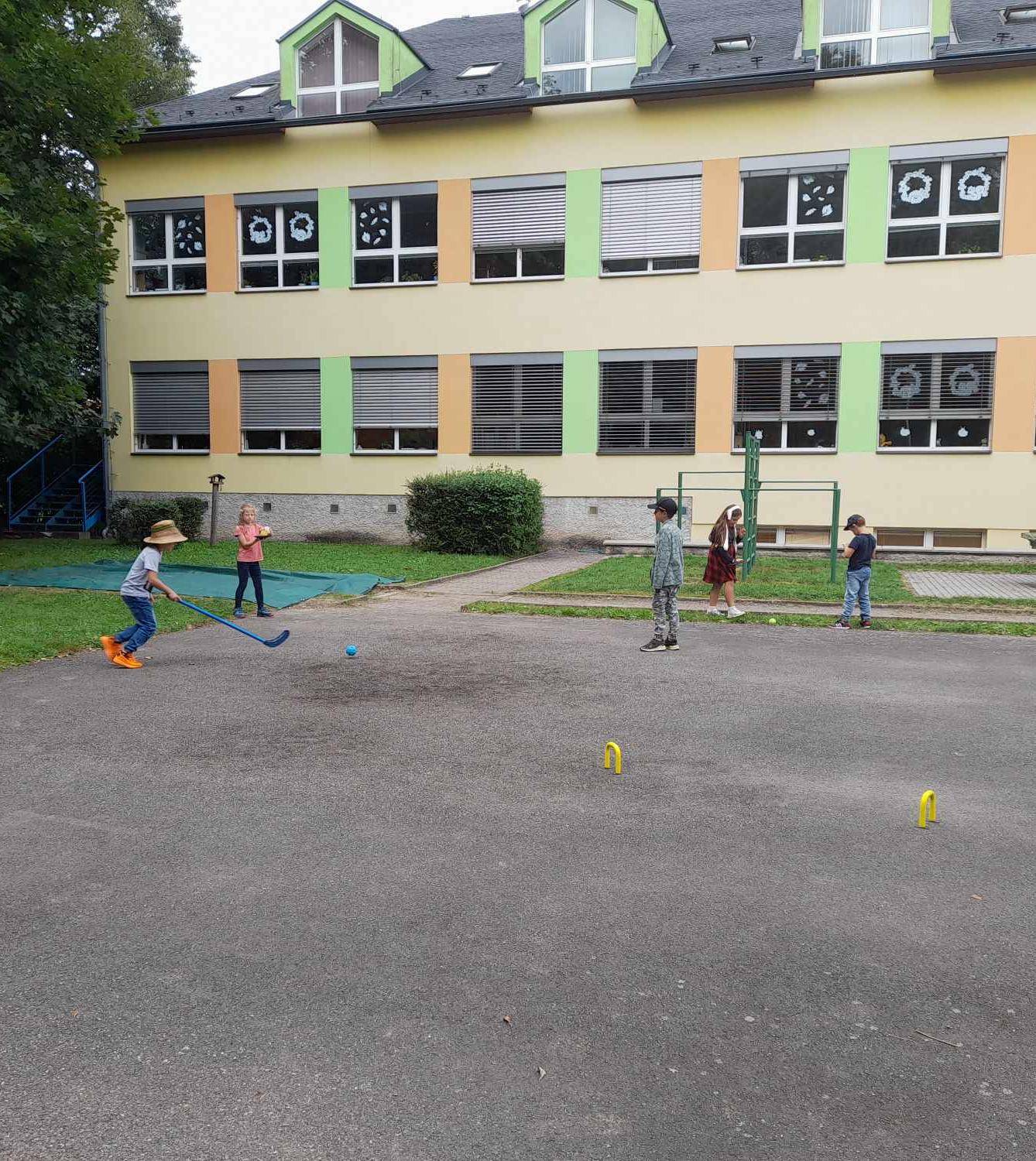 Pohádkové seznamovací sportovní odpoledne ve družince - 3