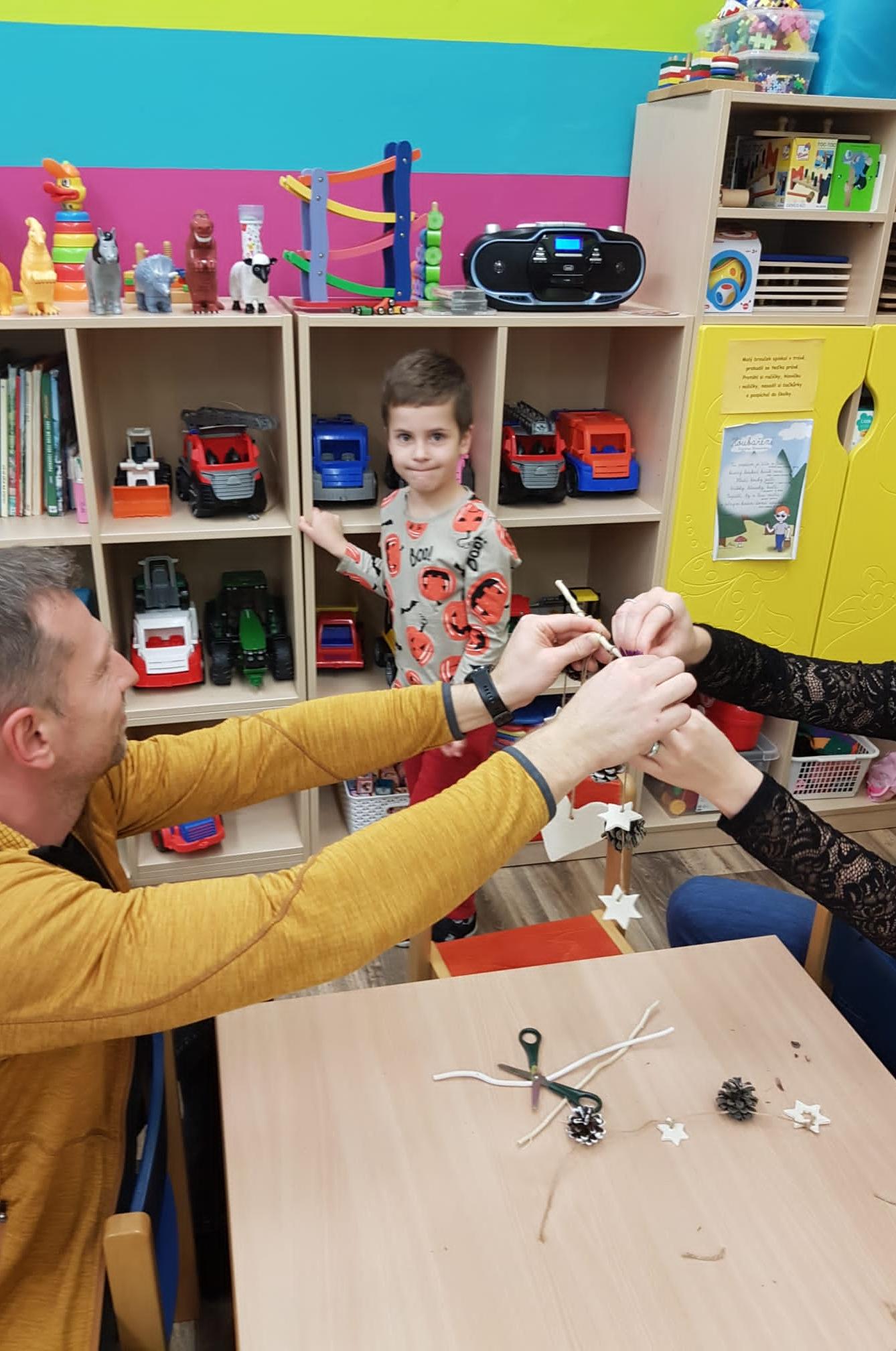 VÁNOČNÍ DÍLNIČKA - 10