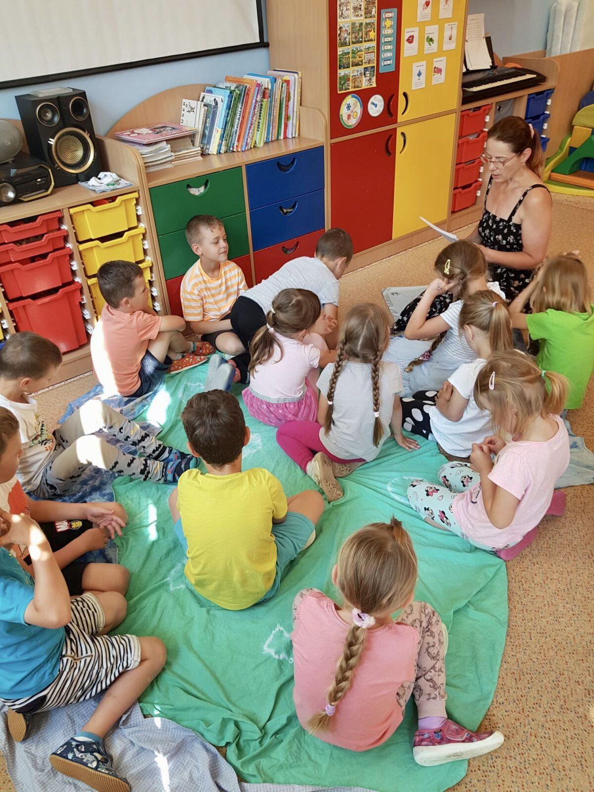 sovičky: ,,z pohádky do pohádky" - 34