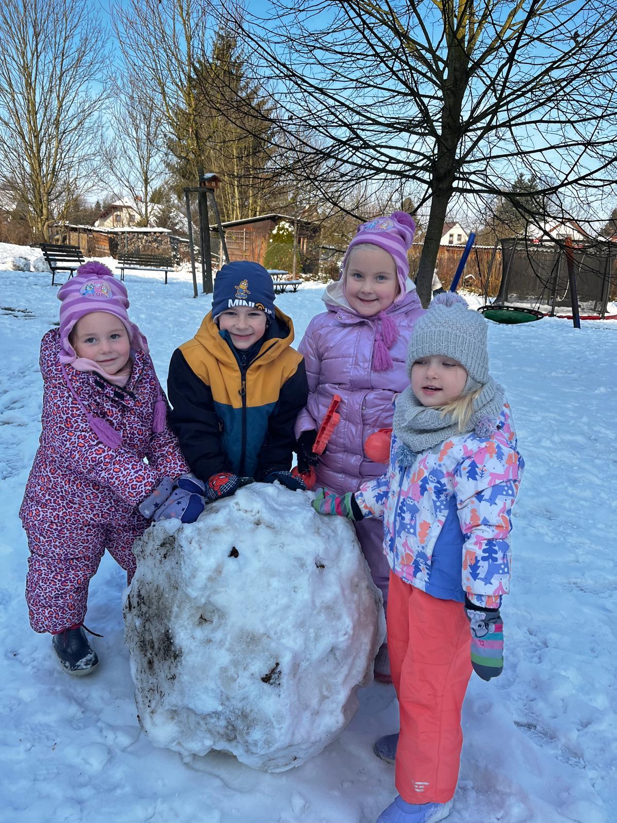 první sníh ve školce - 4