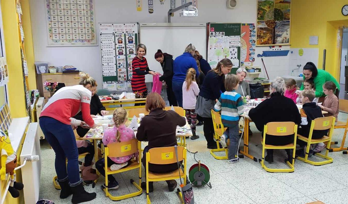 Vánoční tvoření v 2.A - 11