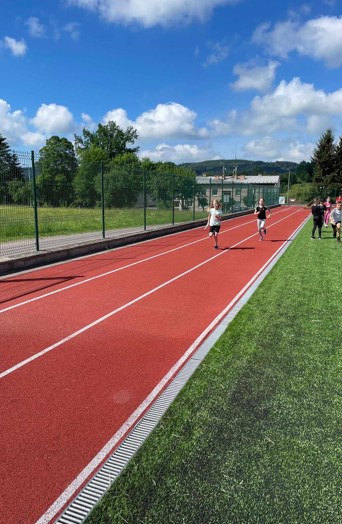 Běžecké štafety na 1. stupni - 2