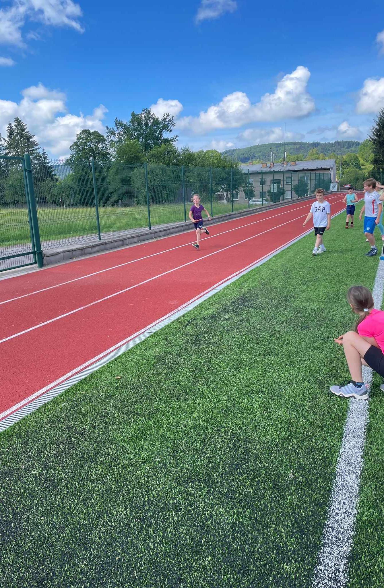 Běžecké štafety na 1. stupni - 4