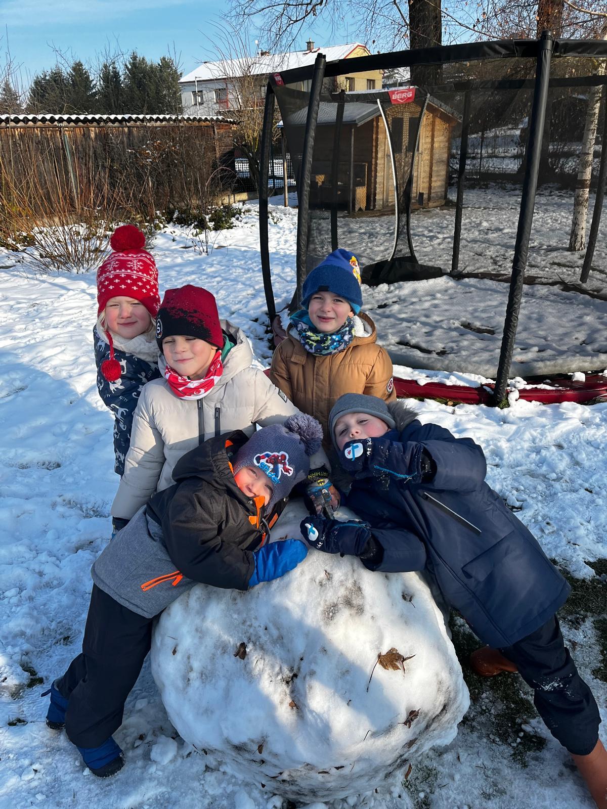 první sníh ve školce - 5