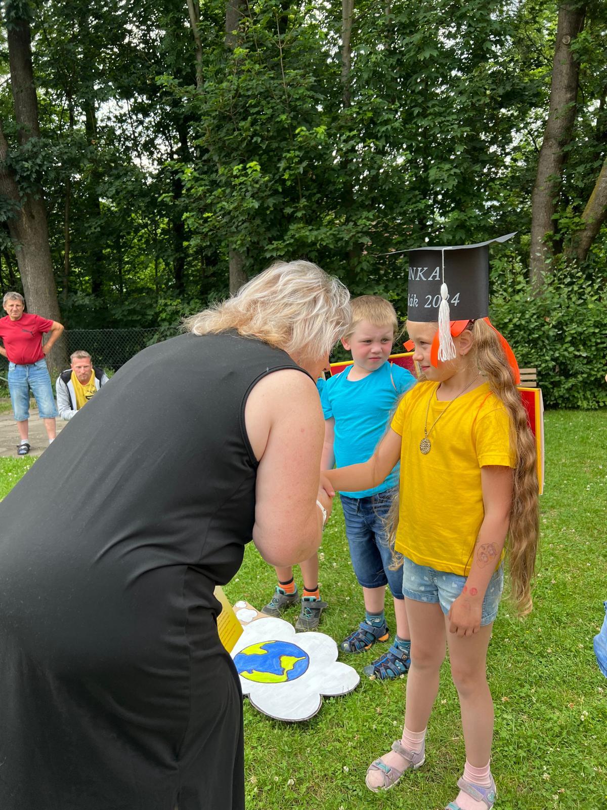 ZAHRADNÍ SLAVNOST - 16