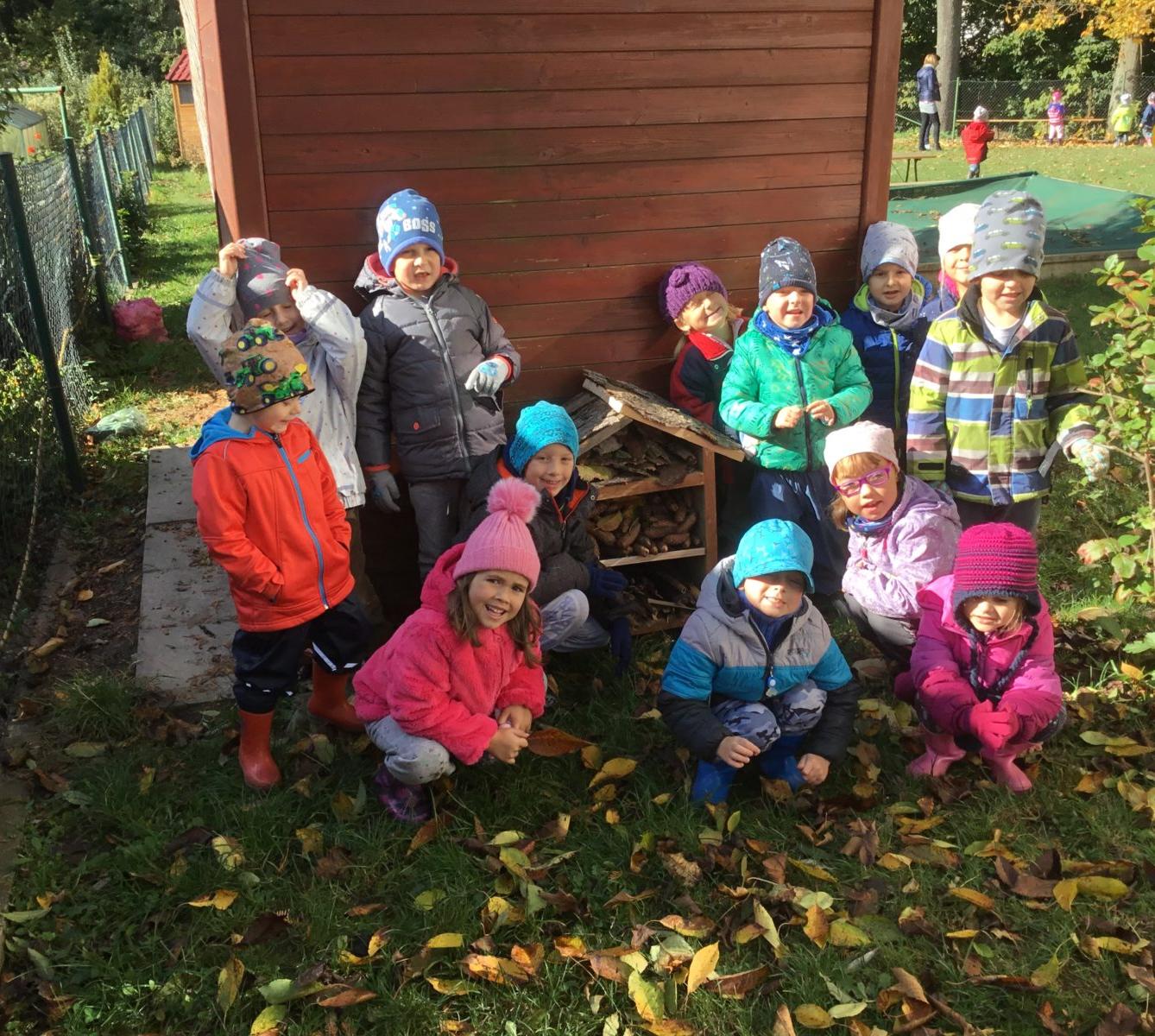 "Kam chodí broučci spát" - 40