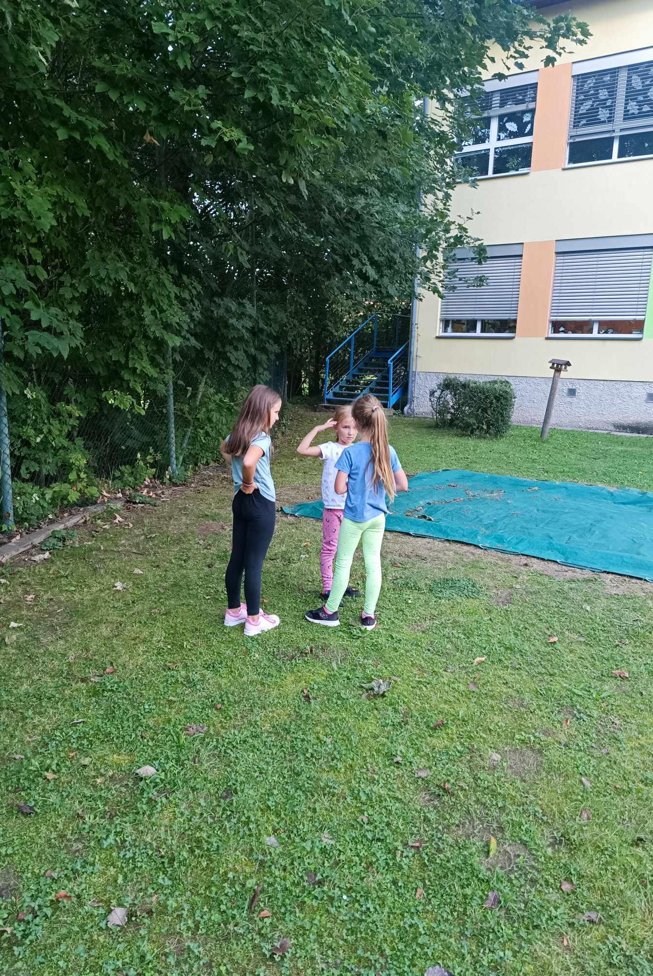 ZÁŘÍ - 2. ODDĚLENÍ A seznamovací odpoledne - 24