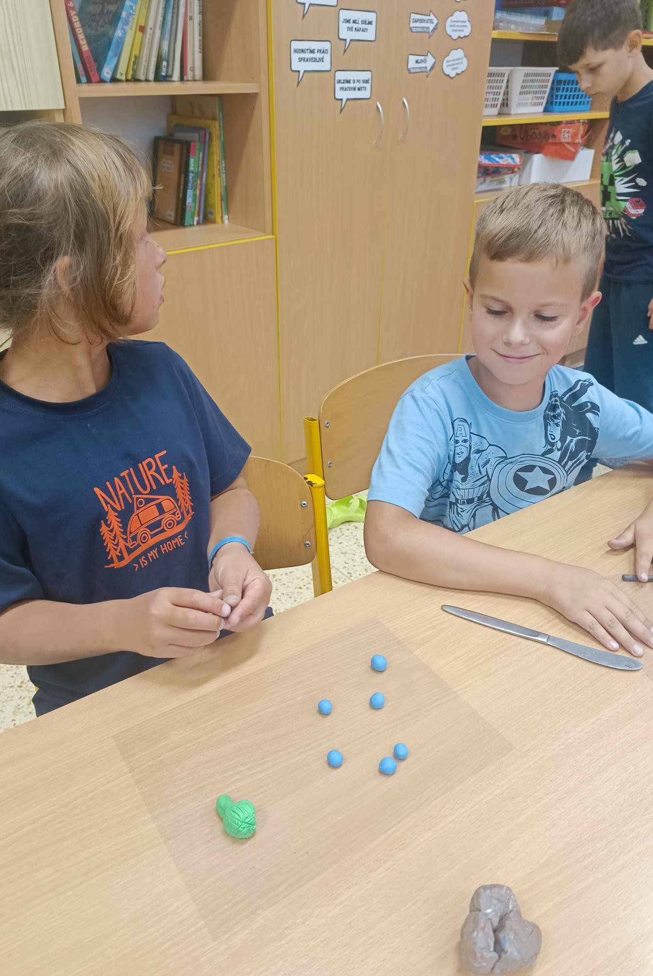 ZÁŘÍ - 2. ODDĚLENÍ A seznamovací odpoledne - 30