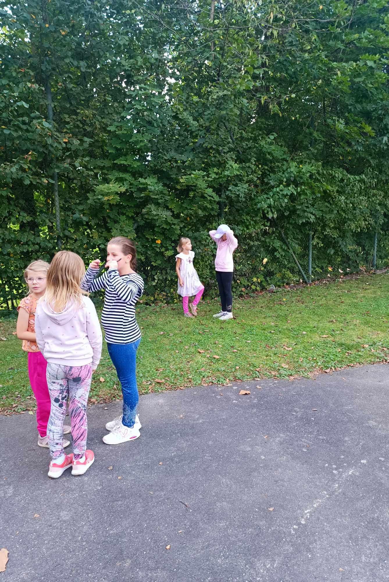 ZÁŘÍ - 2. ODDĚLENÍ A seznamovací odpoledne - 36