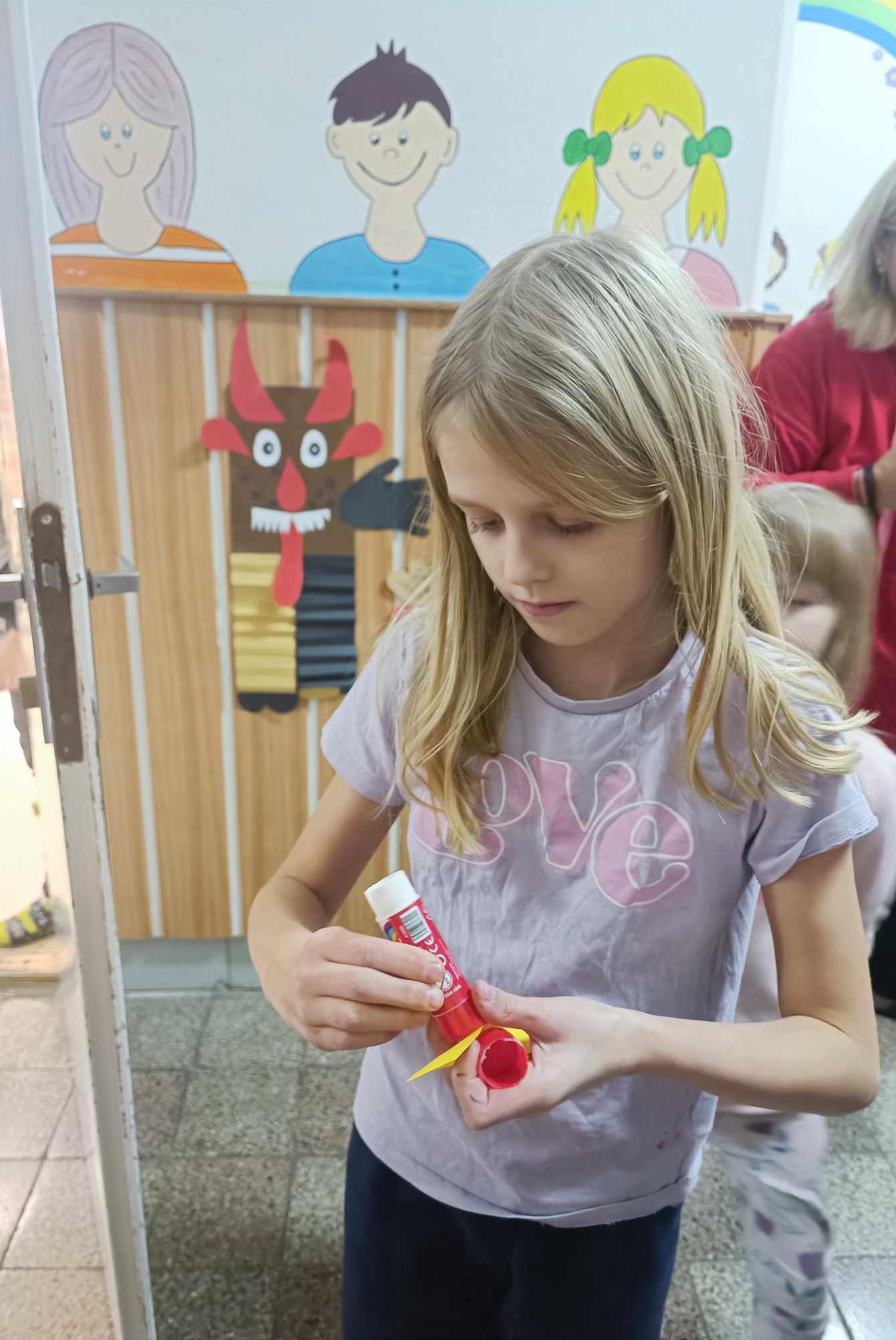 2. oddělení a společné akce PROSINEC - 17