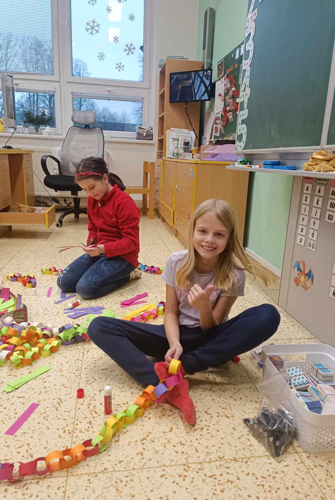 2. oddělení a společné akce PROSINEC - 25