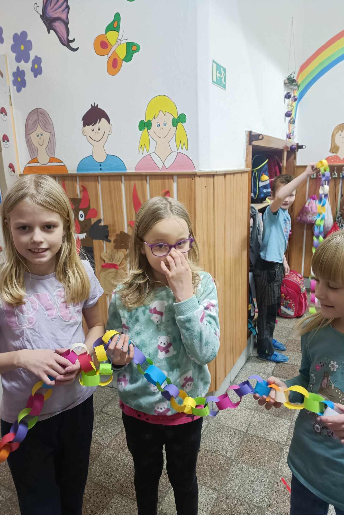 2. oddělení a společné akce PROSINEC - 26