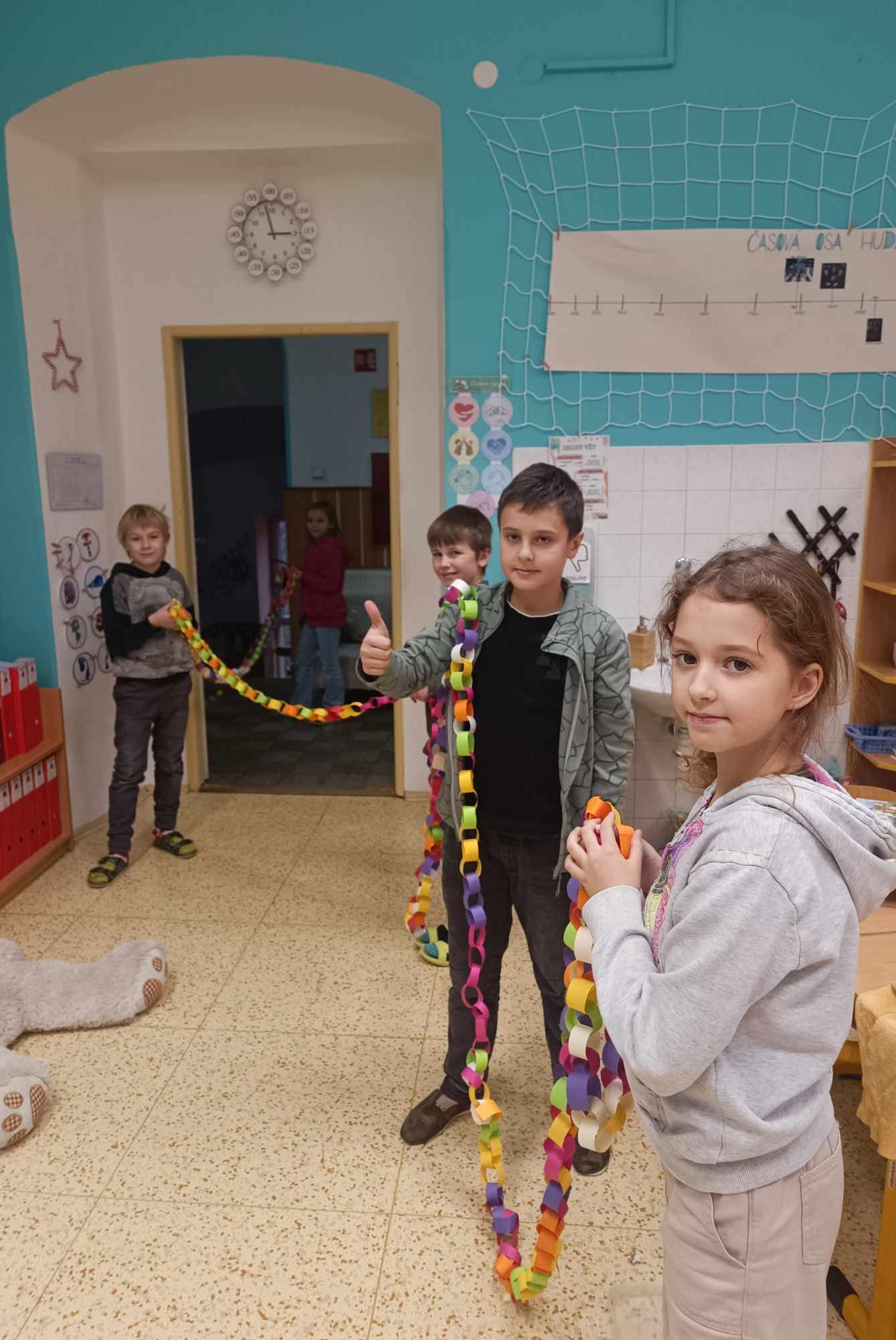 2. oddělení a společné akce PROSINEC - 29