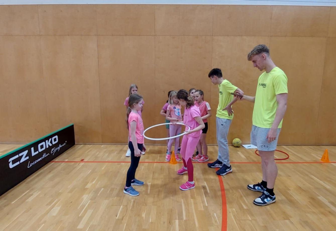 Sportovní dopoledne pro děvčata - 6