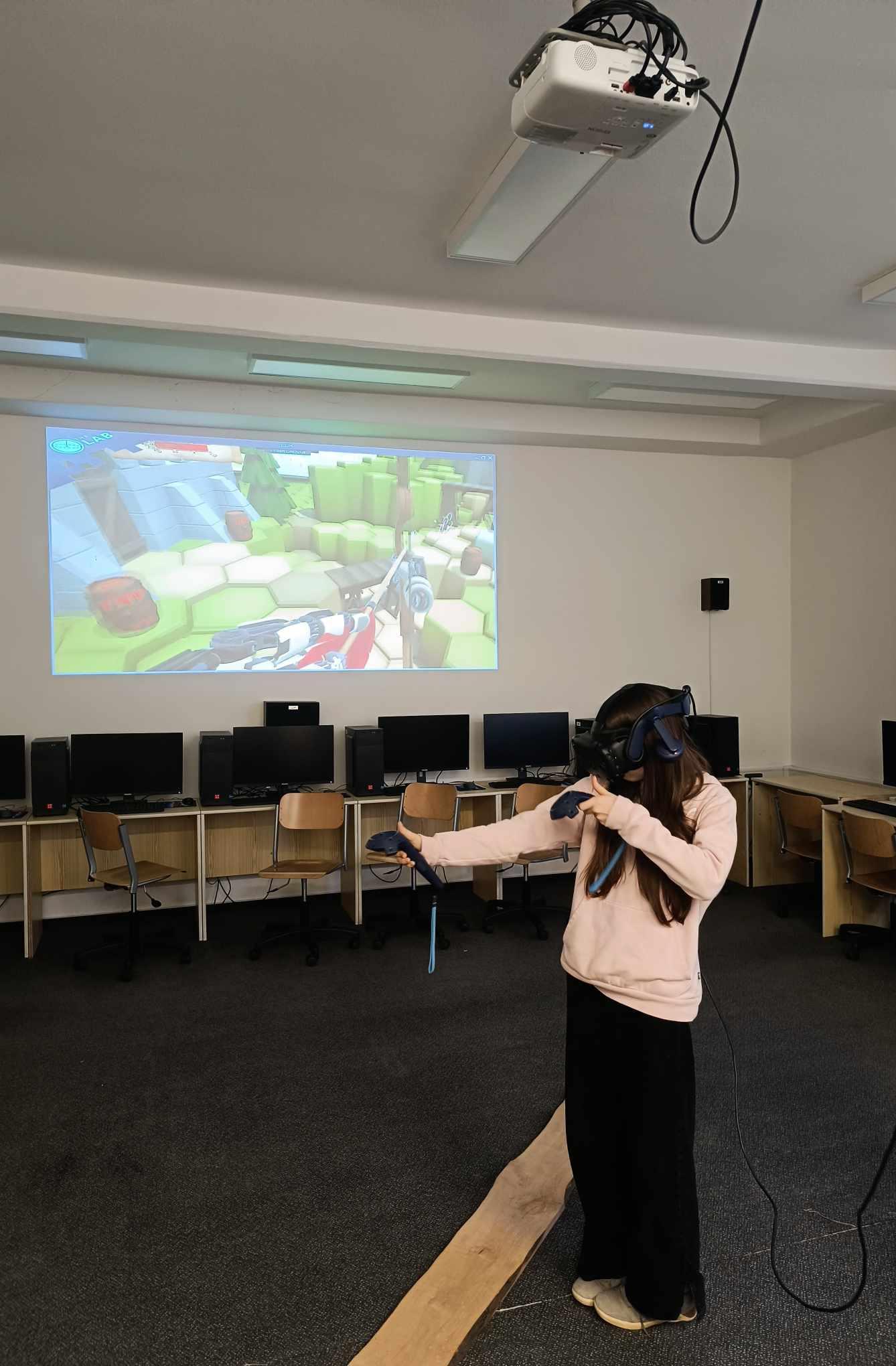 Exkurze na SŠ technické a dopravní v ČT - 12