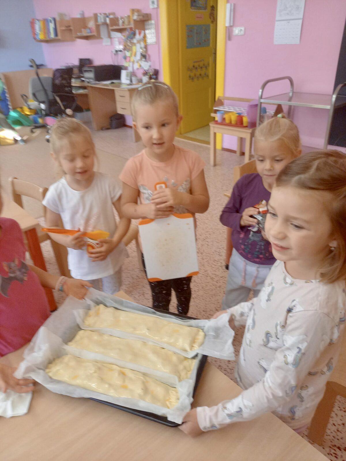 SOVIČKY: ,,ČAS JABLÍČKOVÉ VŮNĚ" - 8