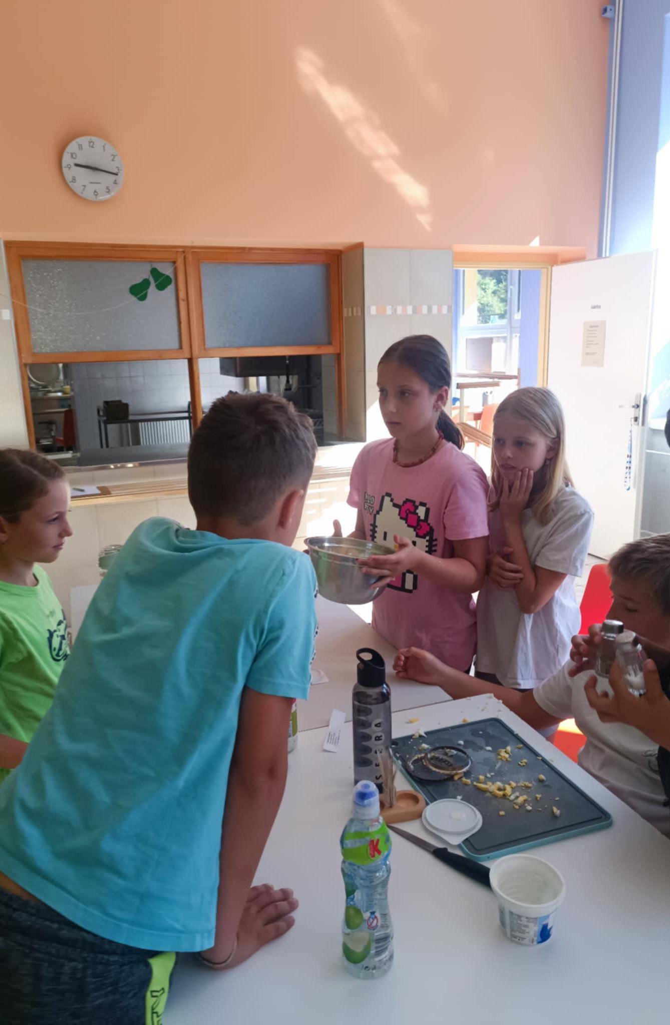 Týden plný zábavy II - úterý - 9