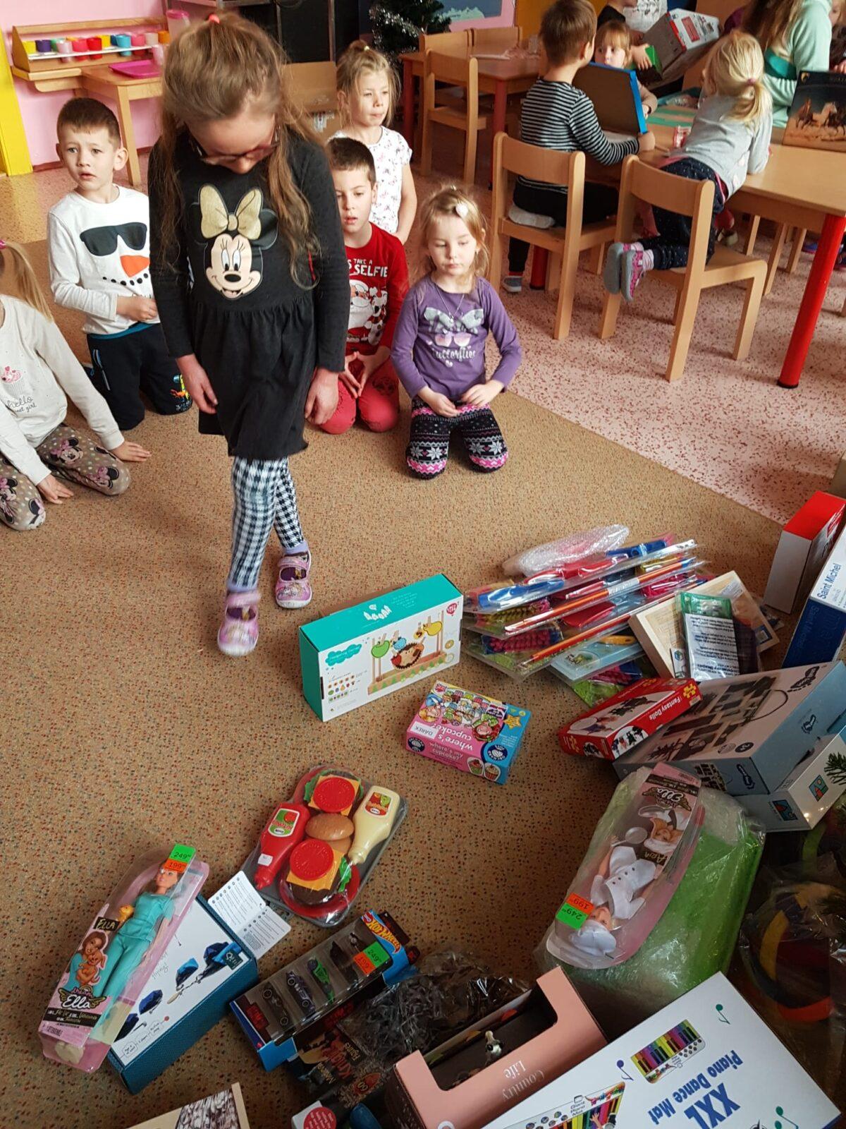 JEŽÍŠEK VE ŠKOLCE - 14