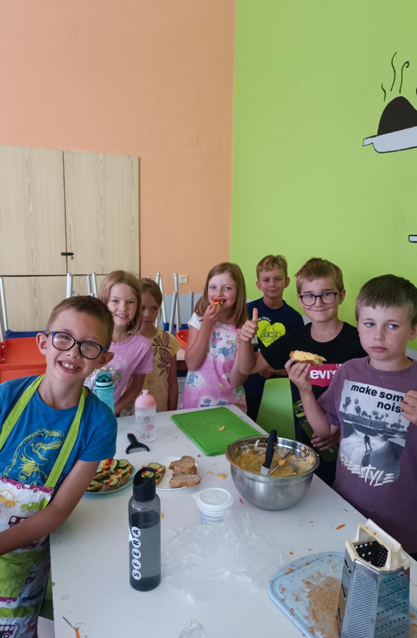 Týden plný zábavy II - úterý - 14