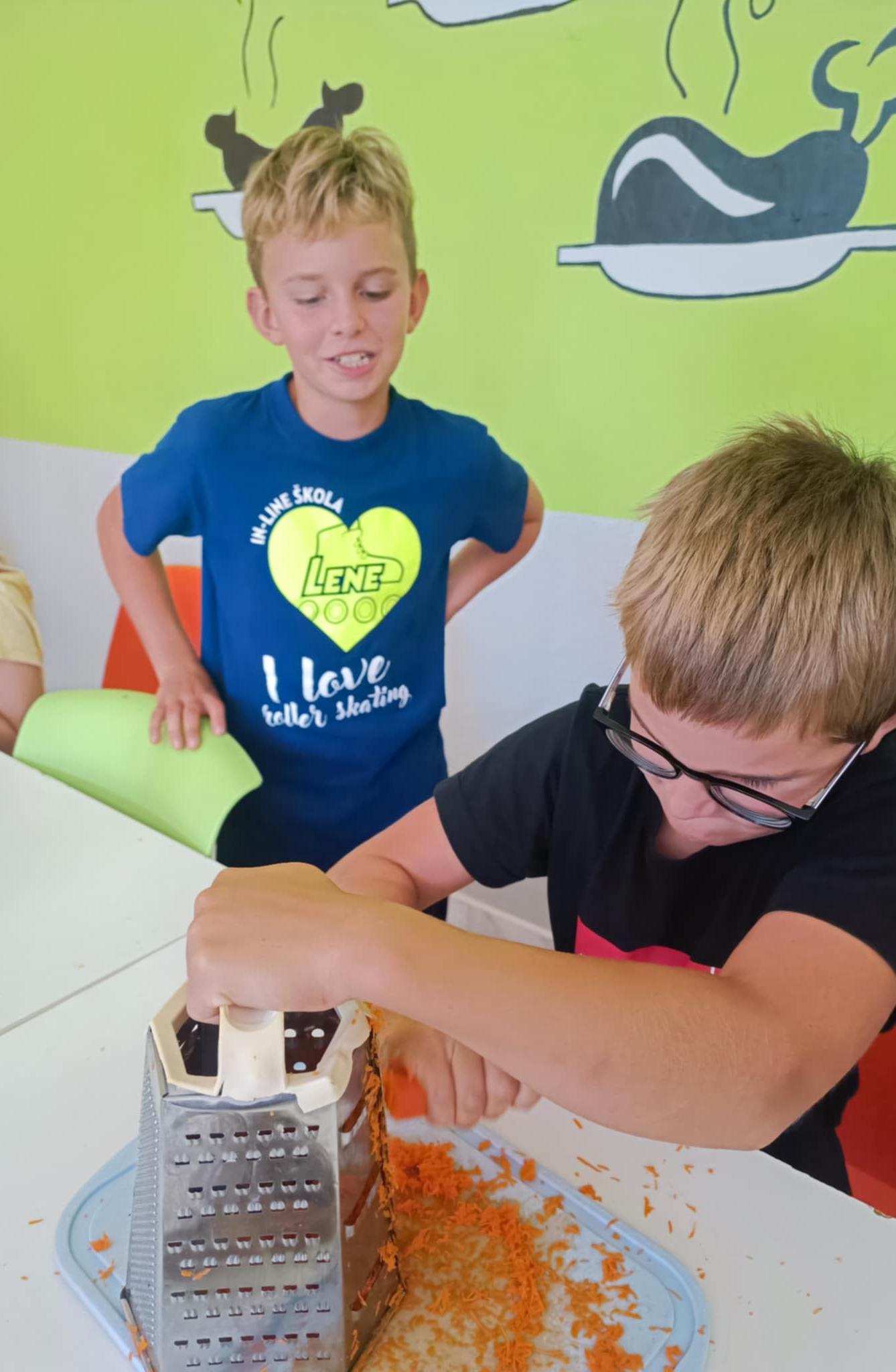 Týden plný zábavy II - úterý - 15