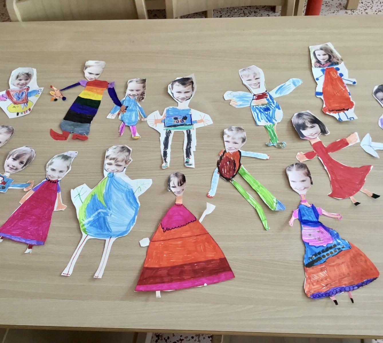 SOVIČKY: ,,DĚTI MAJÍ SVÁTEK" - 28