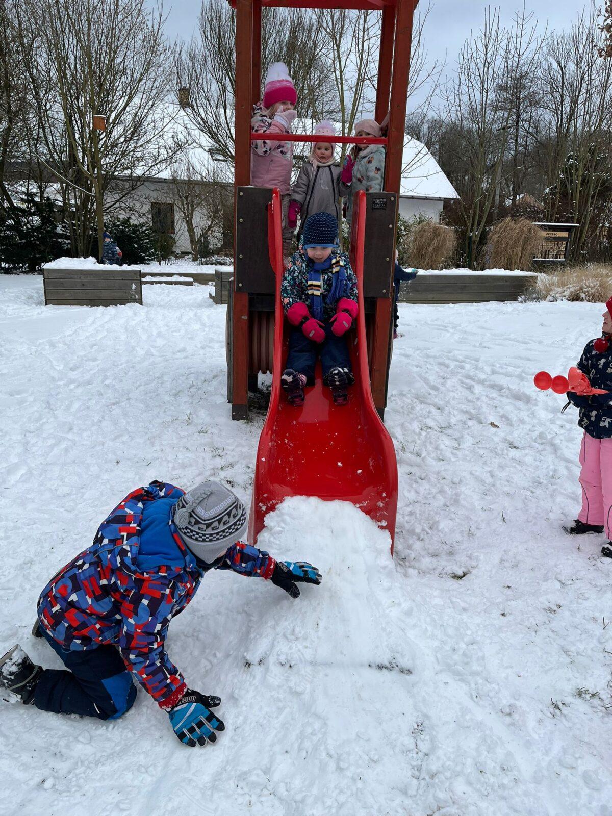 sněhové radovánky - 14