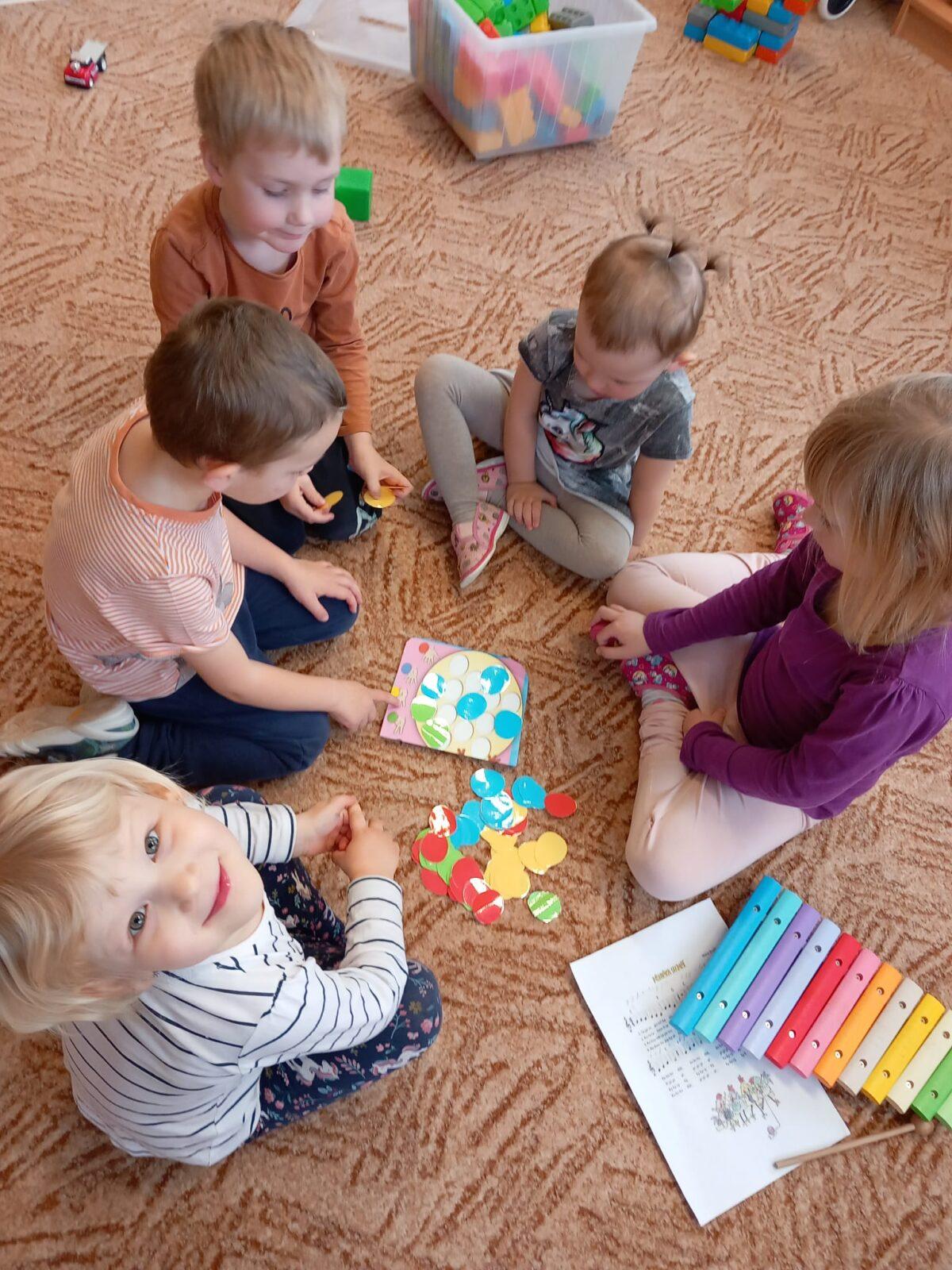 Velikonoční hrátky a vyrábění u dráčků - 4