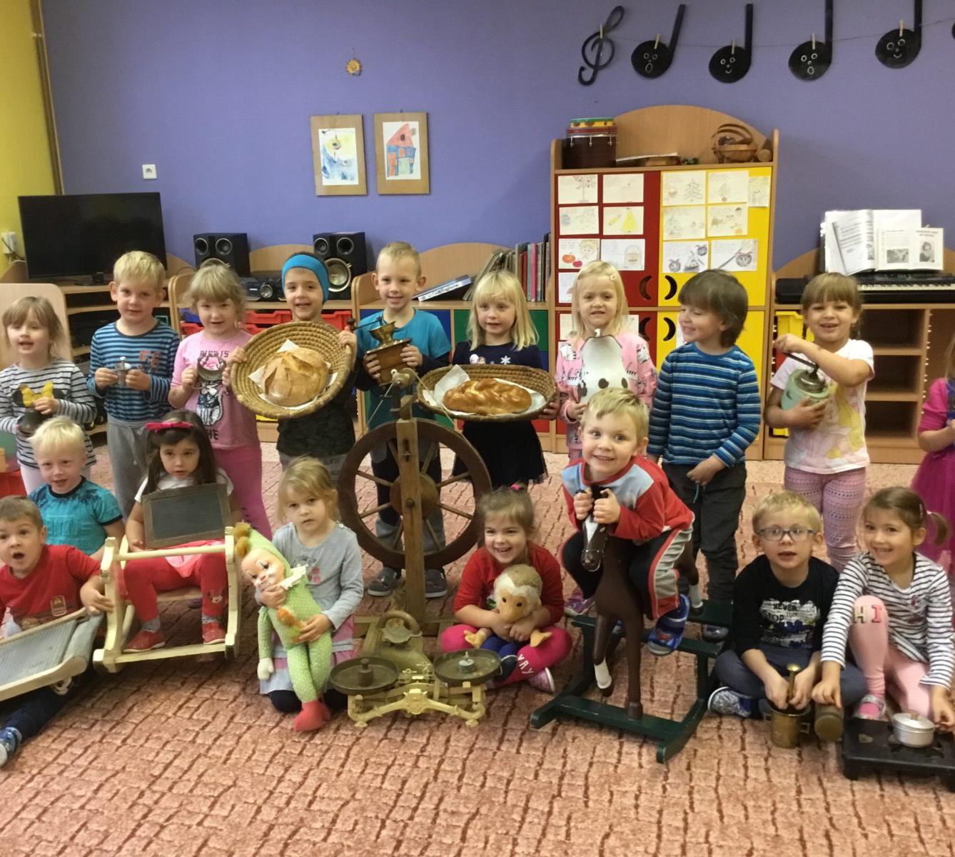 Tématický týden v MŠ: "Proč být hrdý ČECH?" - 9