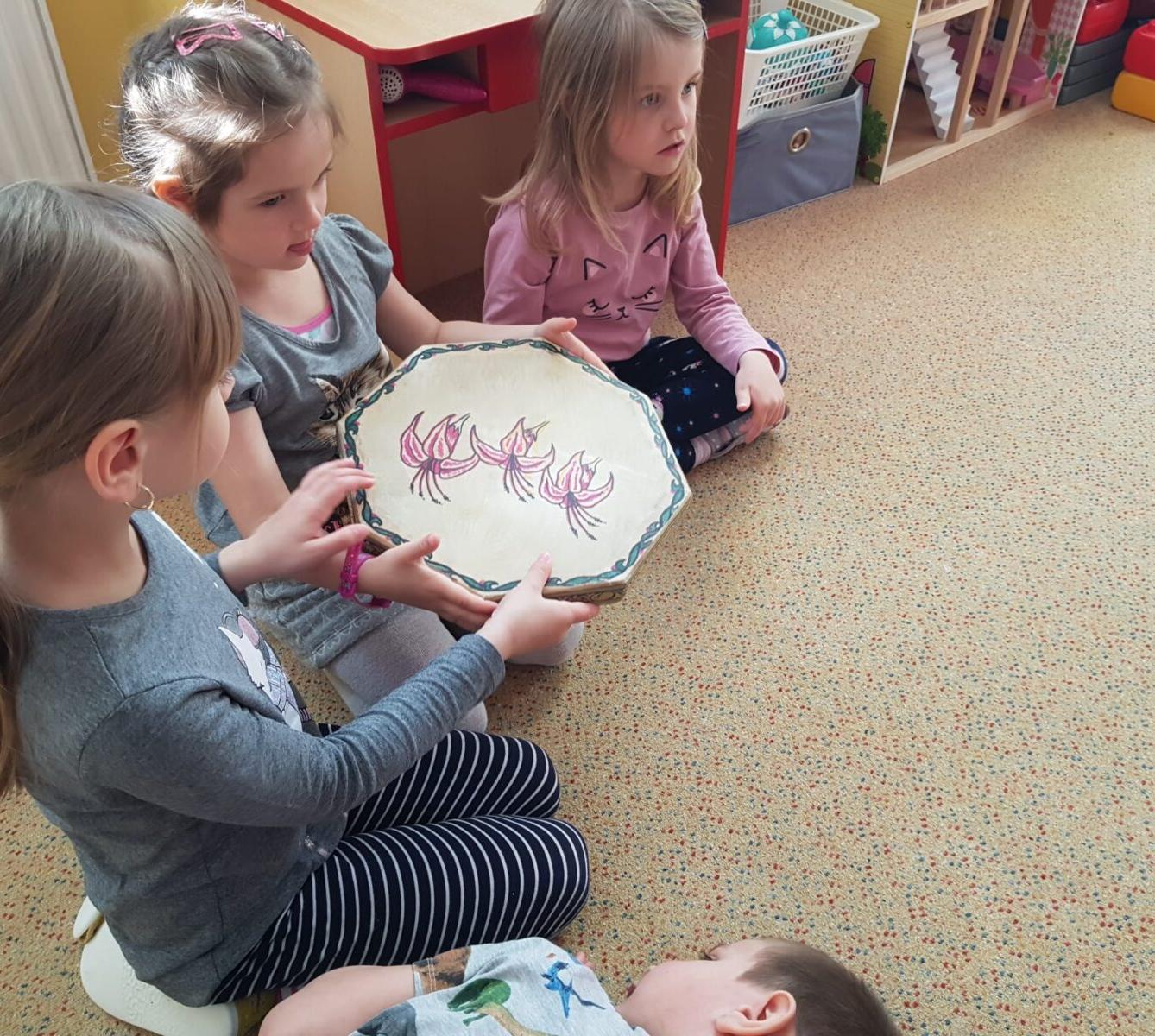 SOVIČKY: ,,MUZIKOTERAPIE" - 14