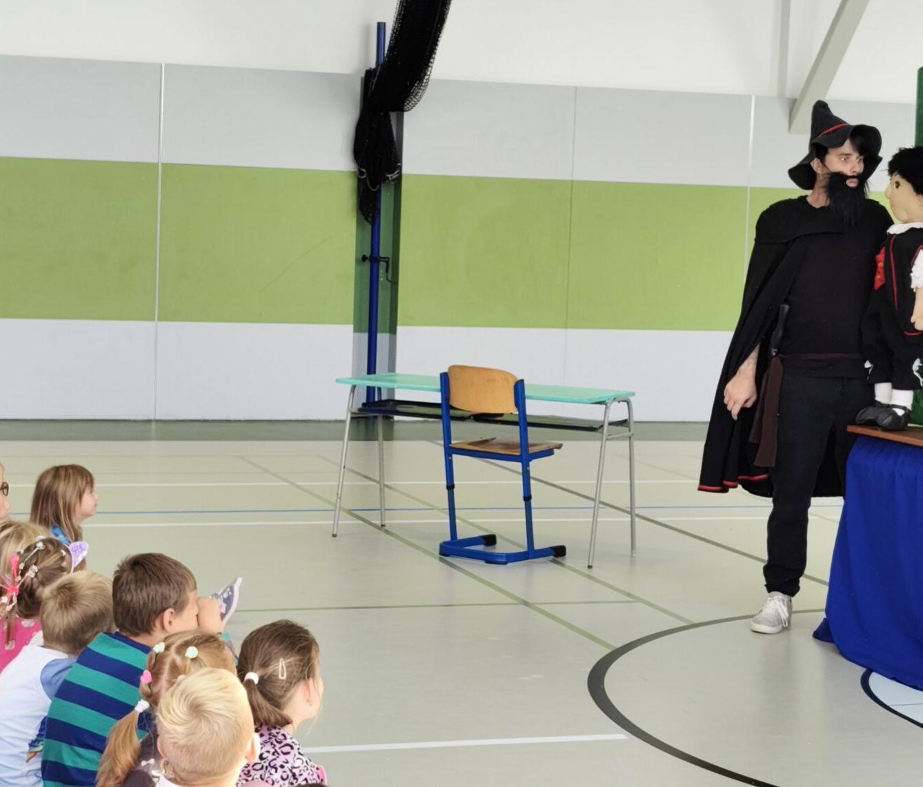 8. 9. Divadélko pro školy, I. stupeň - 7