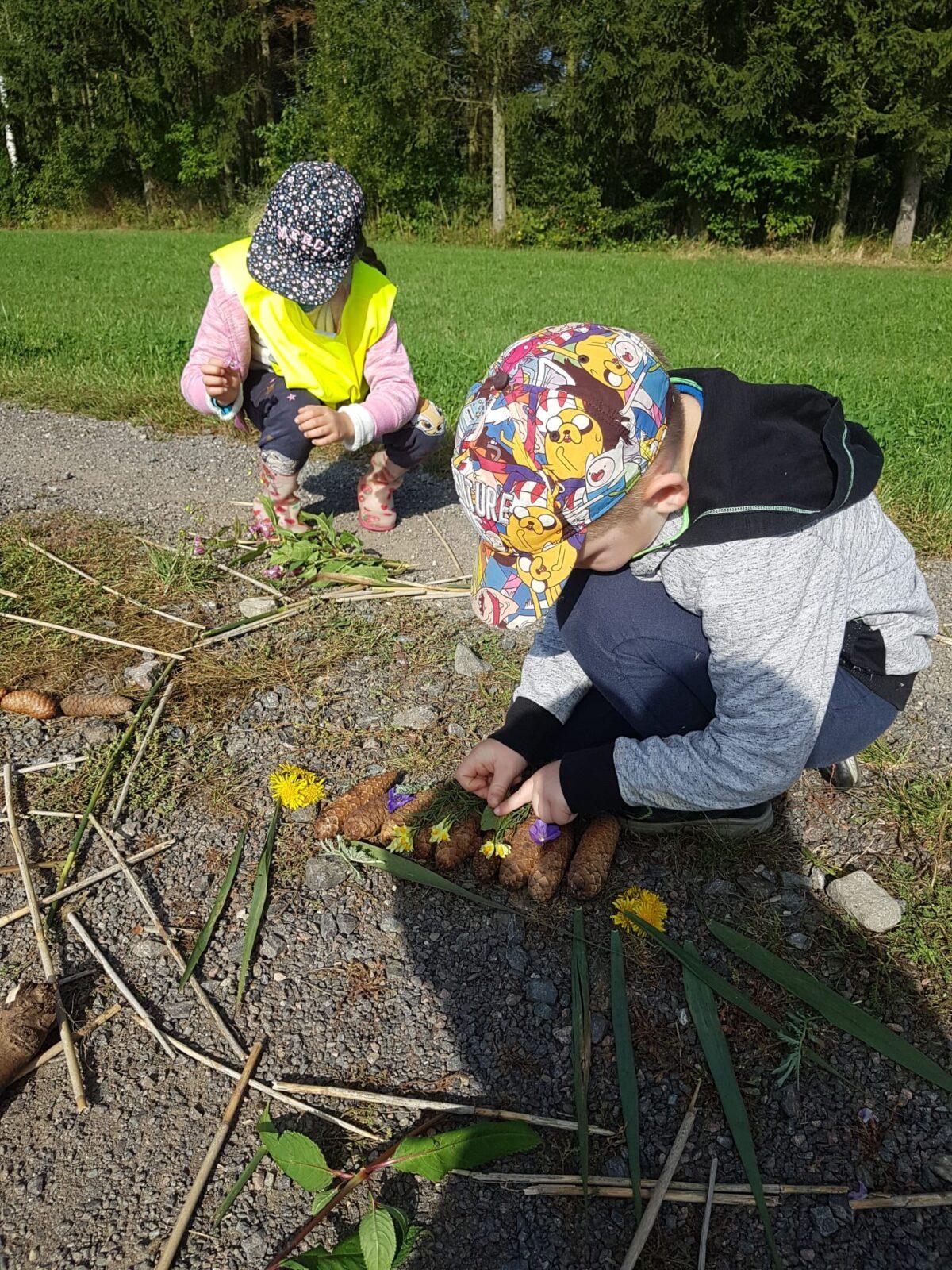 SOVIČKY: LES NÁS BAVÍ - 27