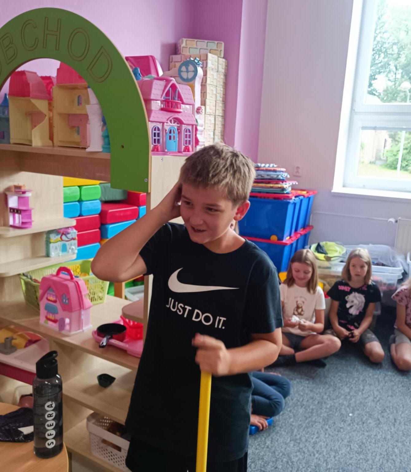 TÝDEN PLNÝ ZÁBAVY II - čtvrtek - 41