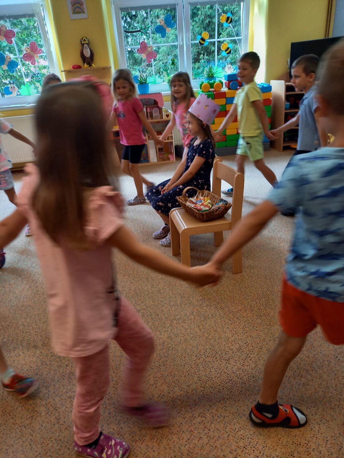 SLAVÍME: ADÉLKA MĚLA NAROZENINY - 6