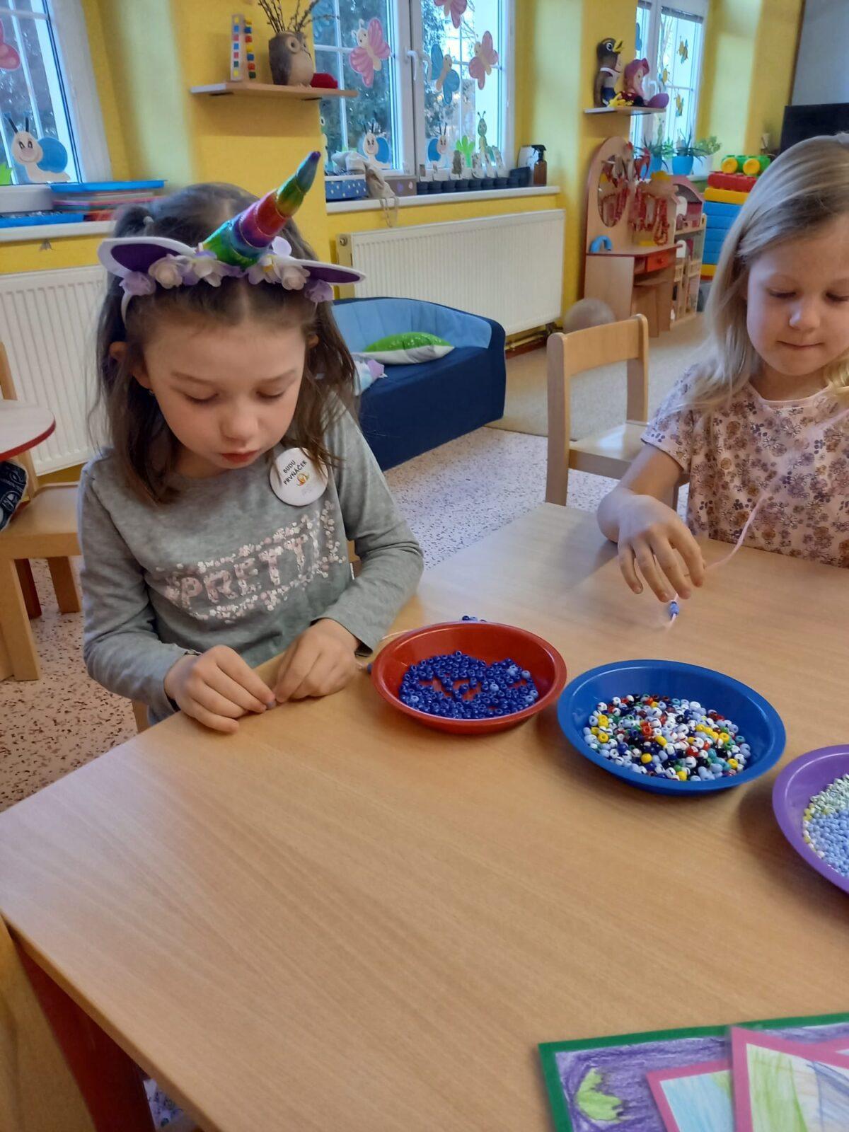 SOVIČKY: TĚŠÍME SE DO ŠKOLY - 7