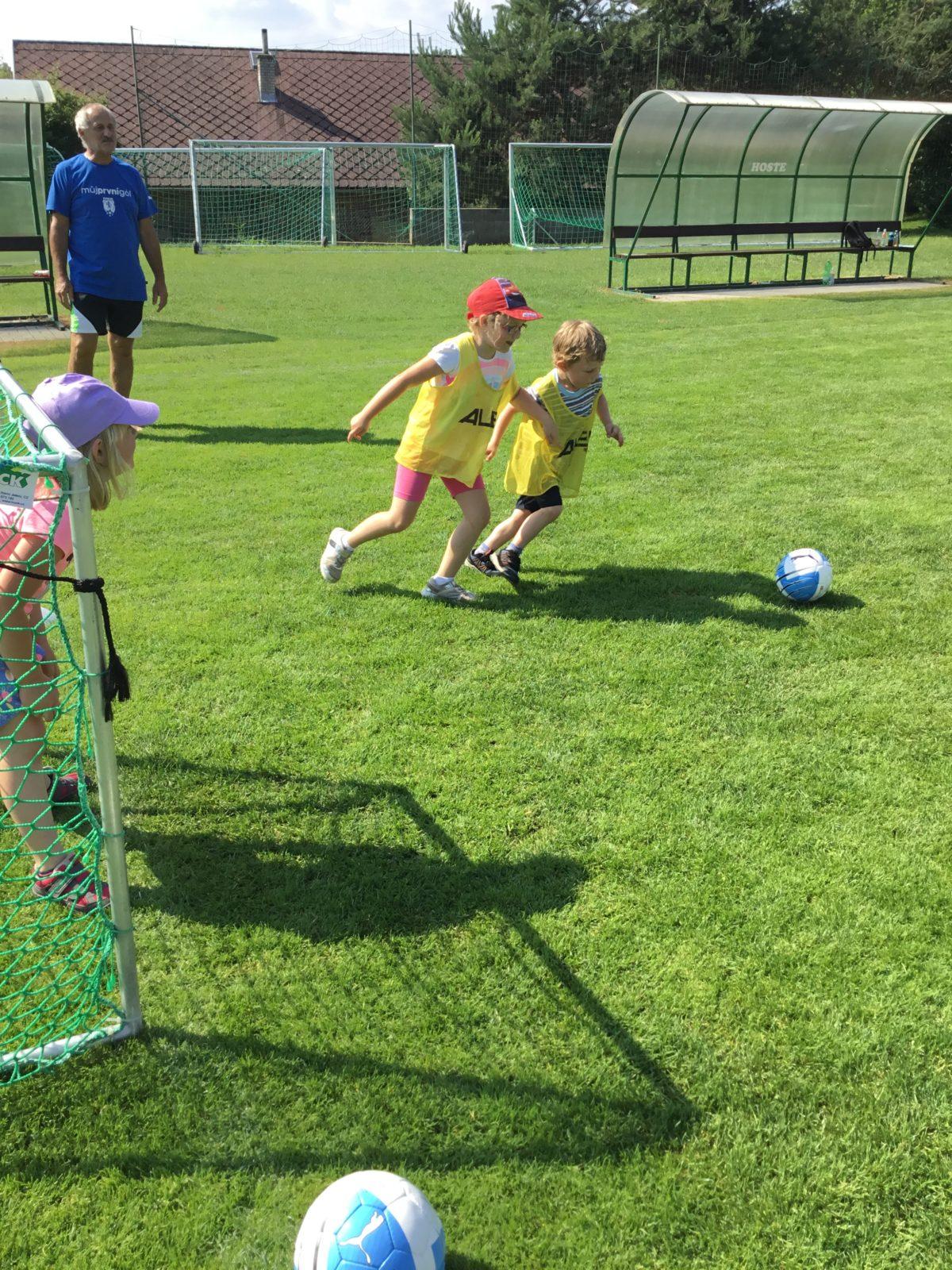 "Fotbalová hvězdička" - 36