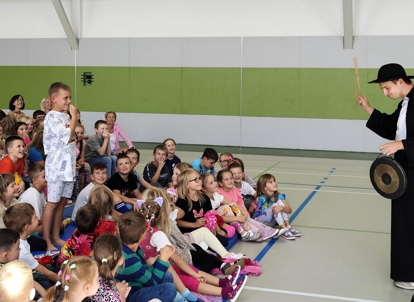 8. 9. Divadélko pro školy, I. stupeň - 8