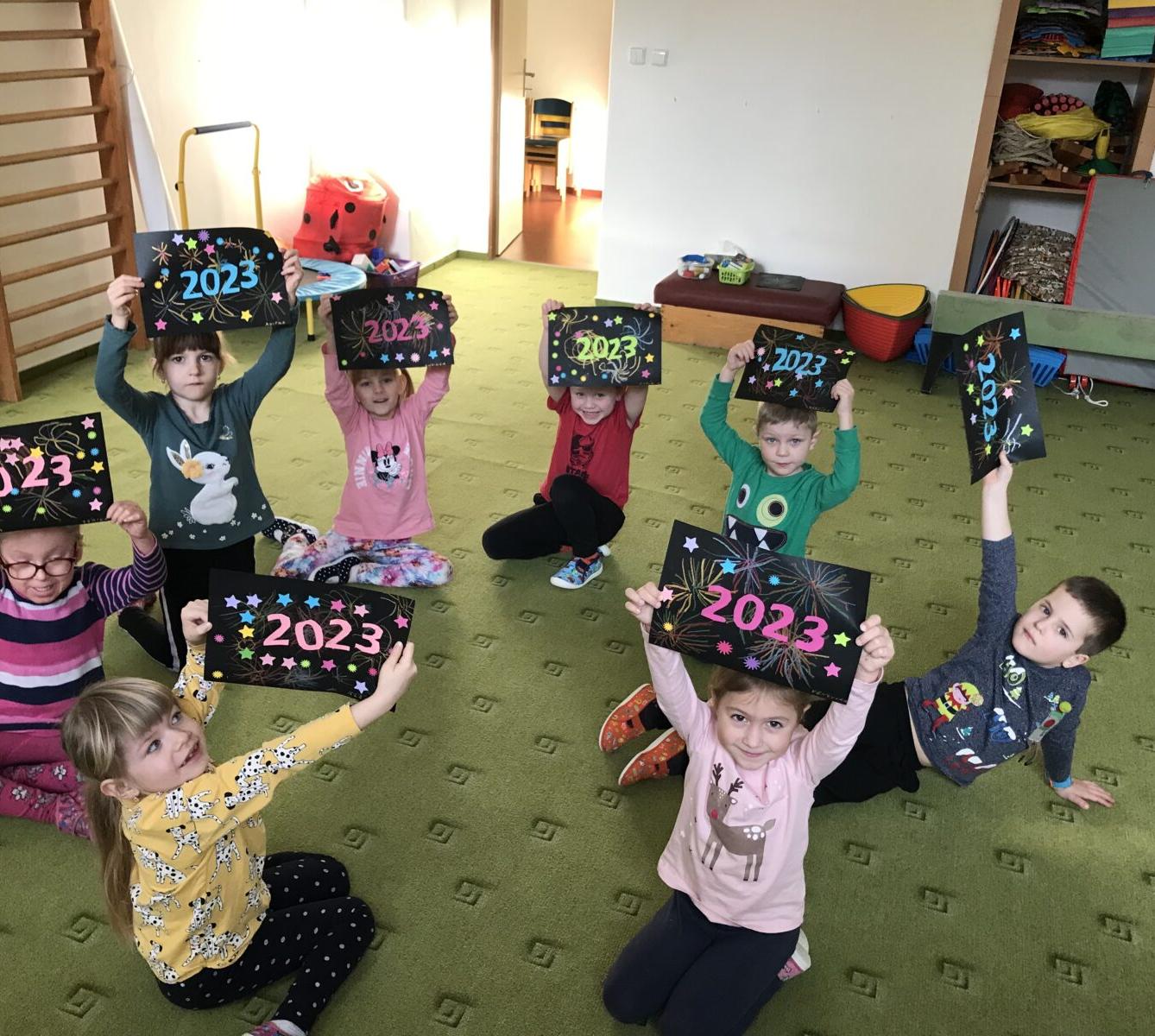 SOVIČKY: ,, NA NOVÝ ROK O SLEPIČÍ KROK" - 18