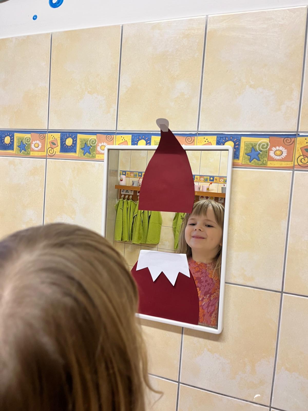 skřítci tropí neplechu - 9