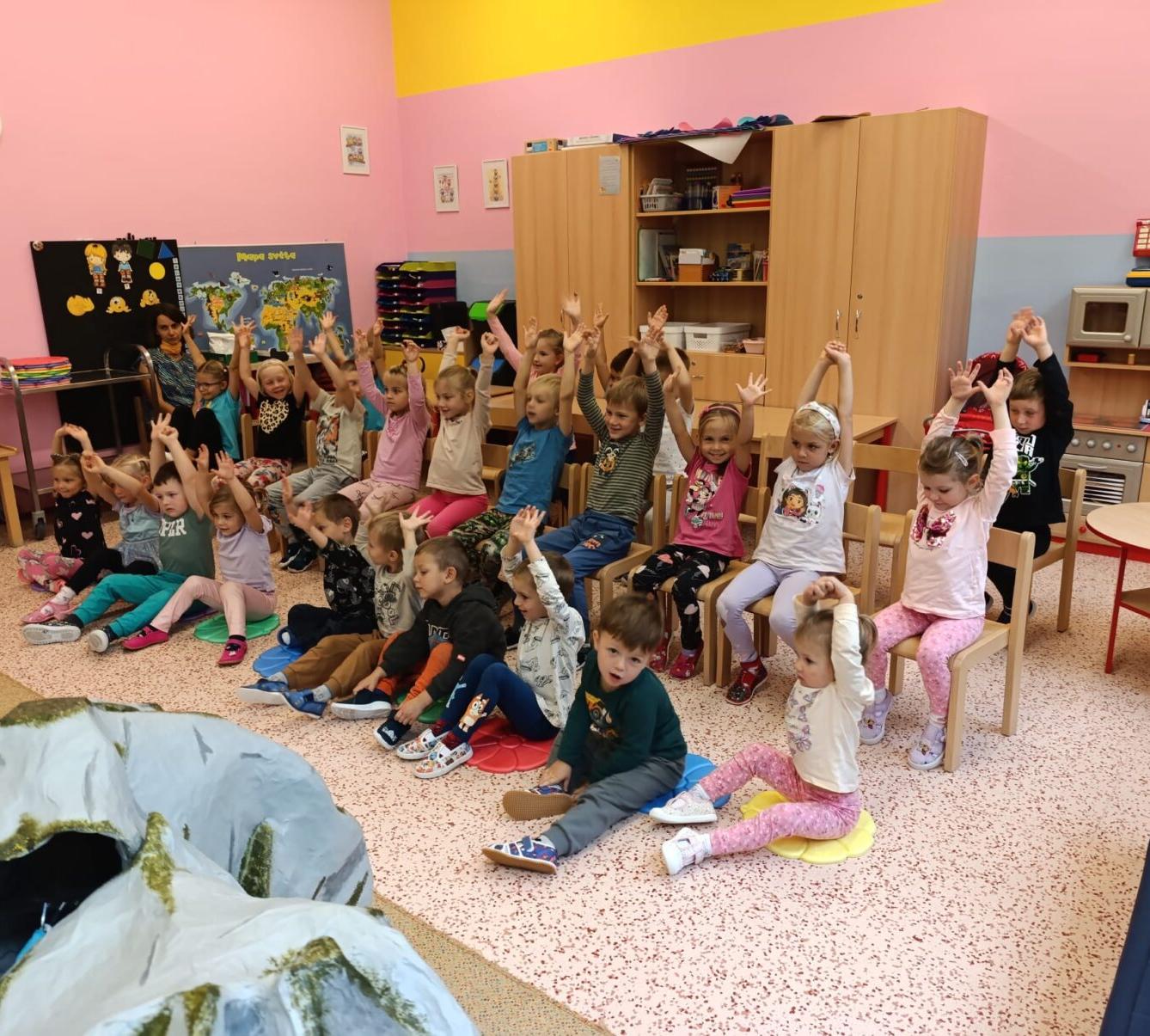 DIVADLO: ,,O ZLATÉ RYBCE" - 2