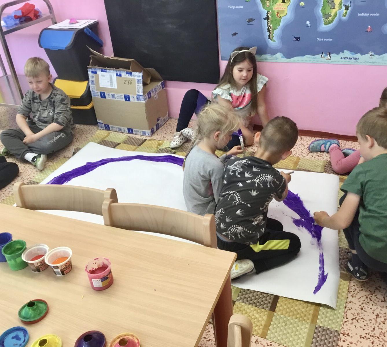 SOVIČKY: ,,DĚTI MAJÍ SVÁTEK" - 31