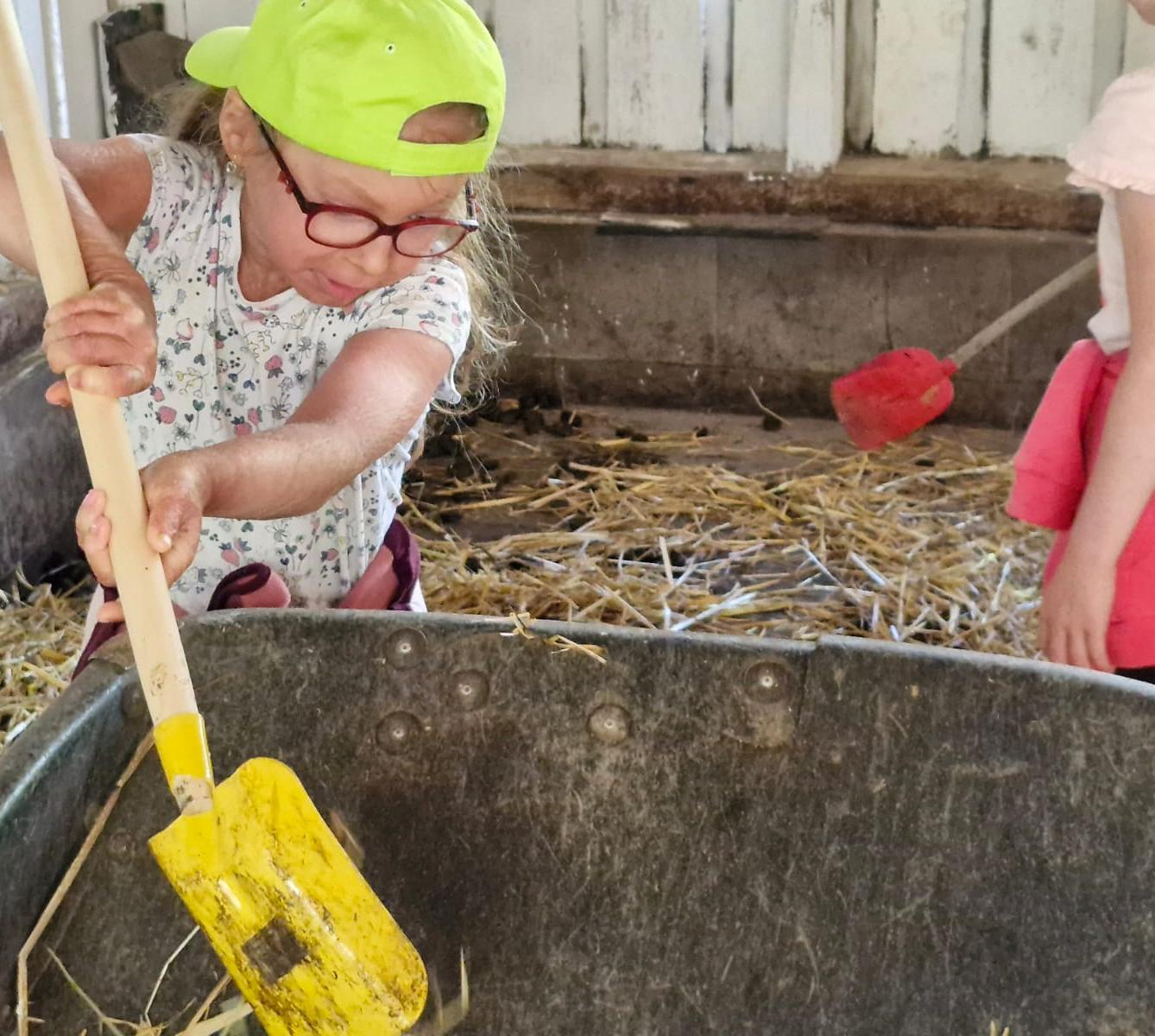 VÝLET NA BABIČČIN STATEK - 105