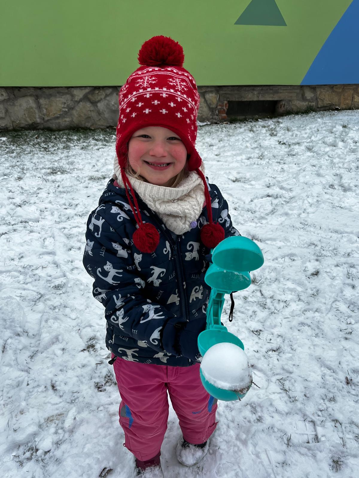 první sníh ve školce - 11