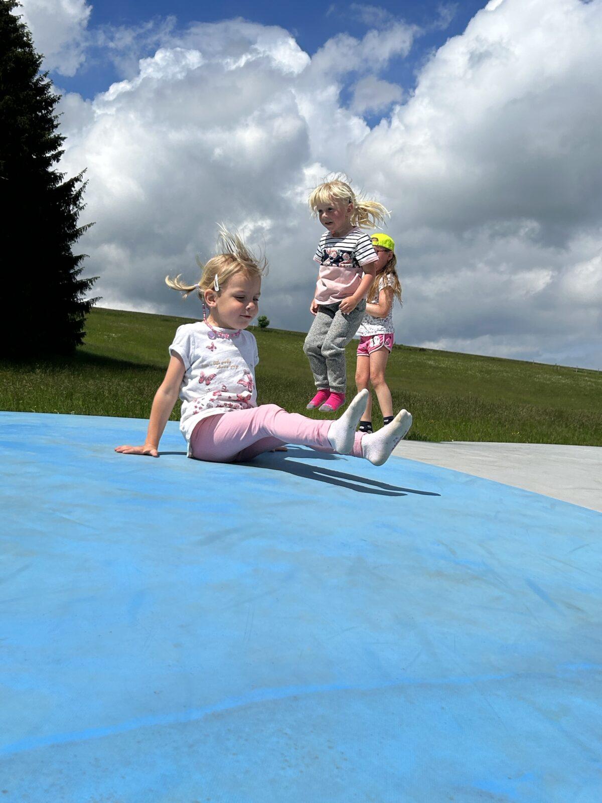 VÝLET NA BABIČČIN STATEK - 109