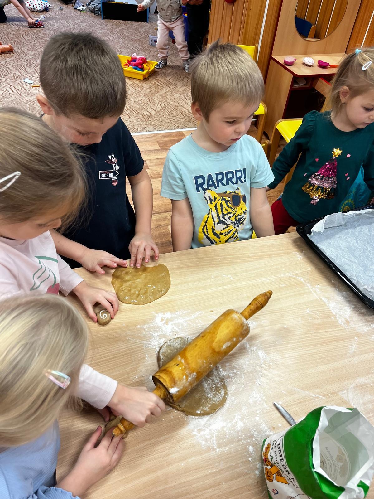 pečení perníčků - 16