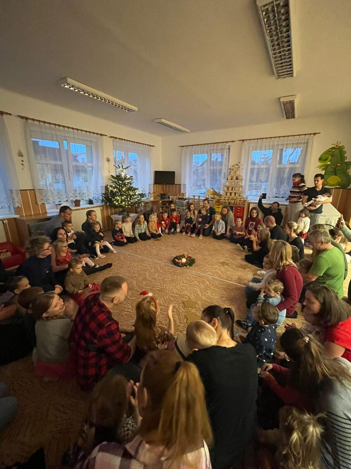 HVĚZDNÉ VÁNOČNÍ SETKÁNÍ - 27