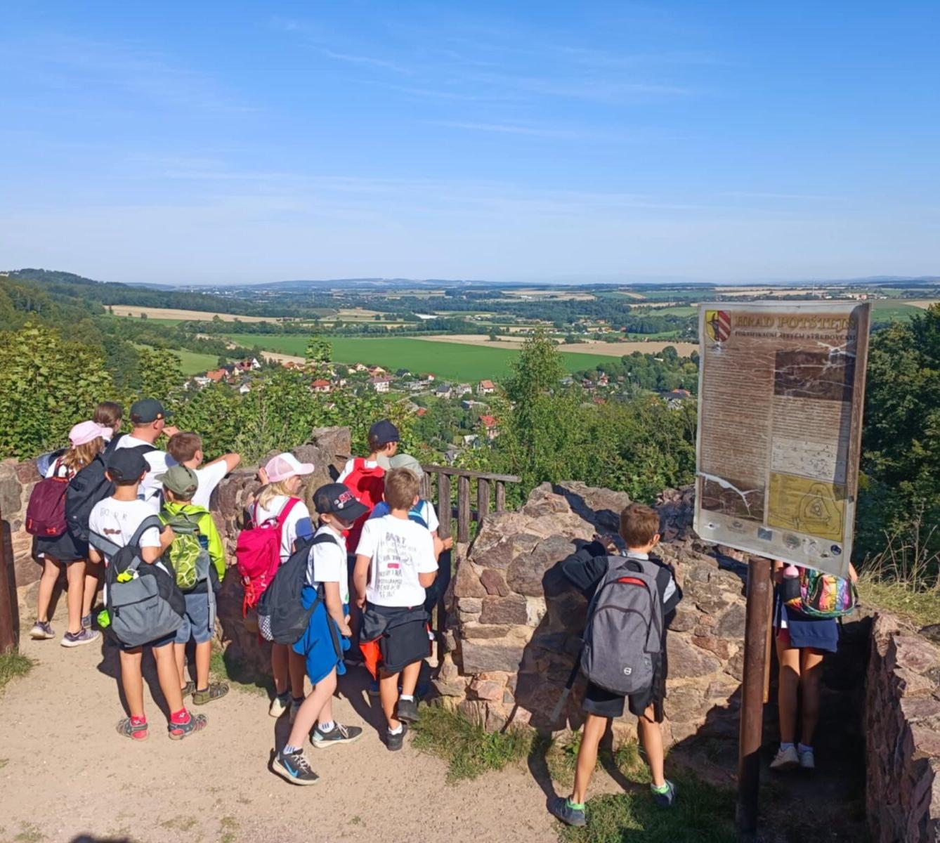 TÝDEN PLNÝ ZÁBAVY II - STŘEDA - 47