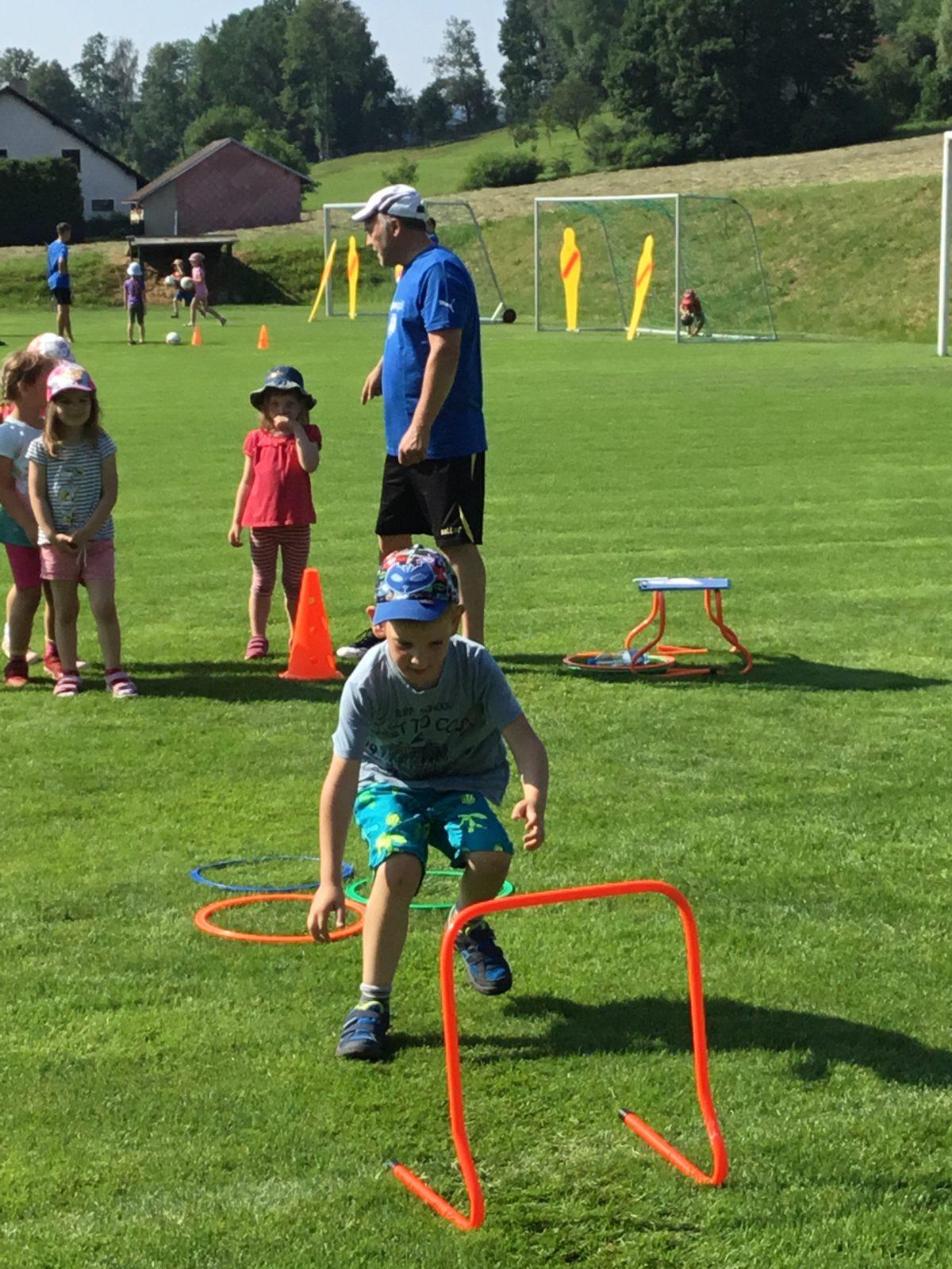 "Fotbalová hvězdička" - 46