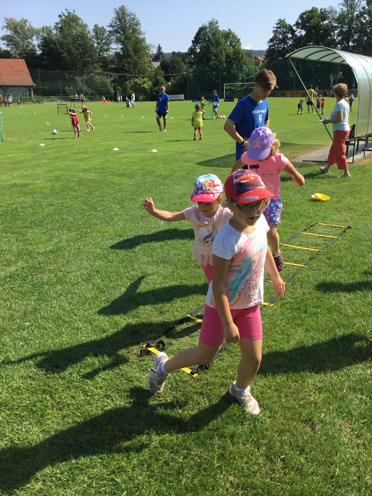 "Fotbalová hvězdička" - 49