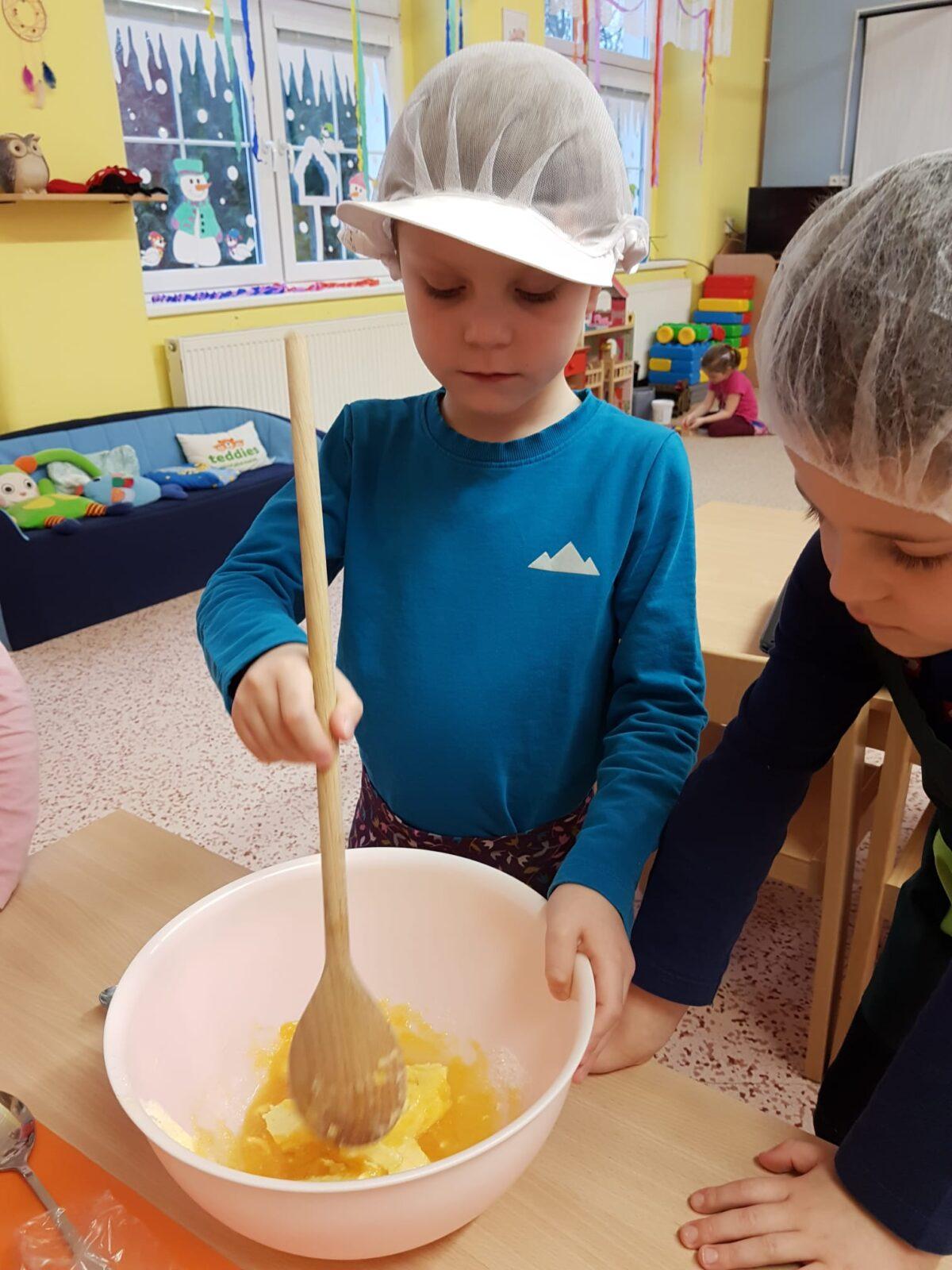 sovičky: hrajeme si na pekaře - 24